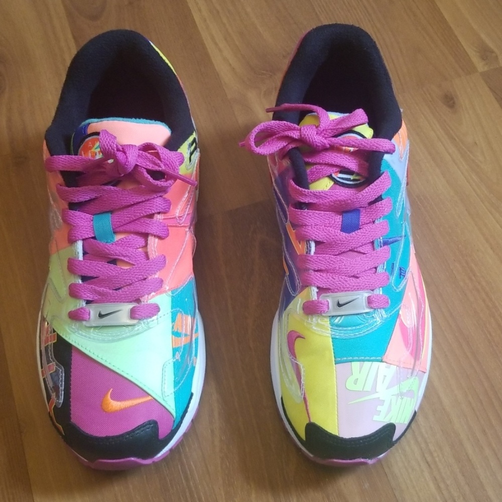 Nike Air Max 2 Light qs
